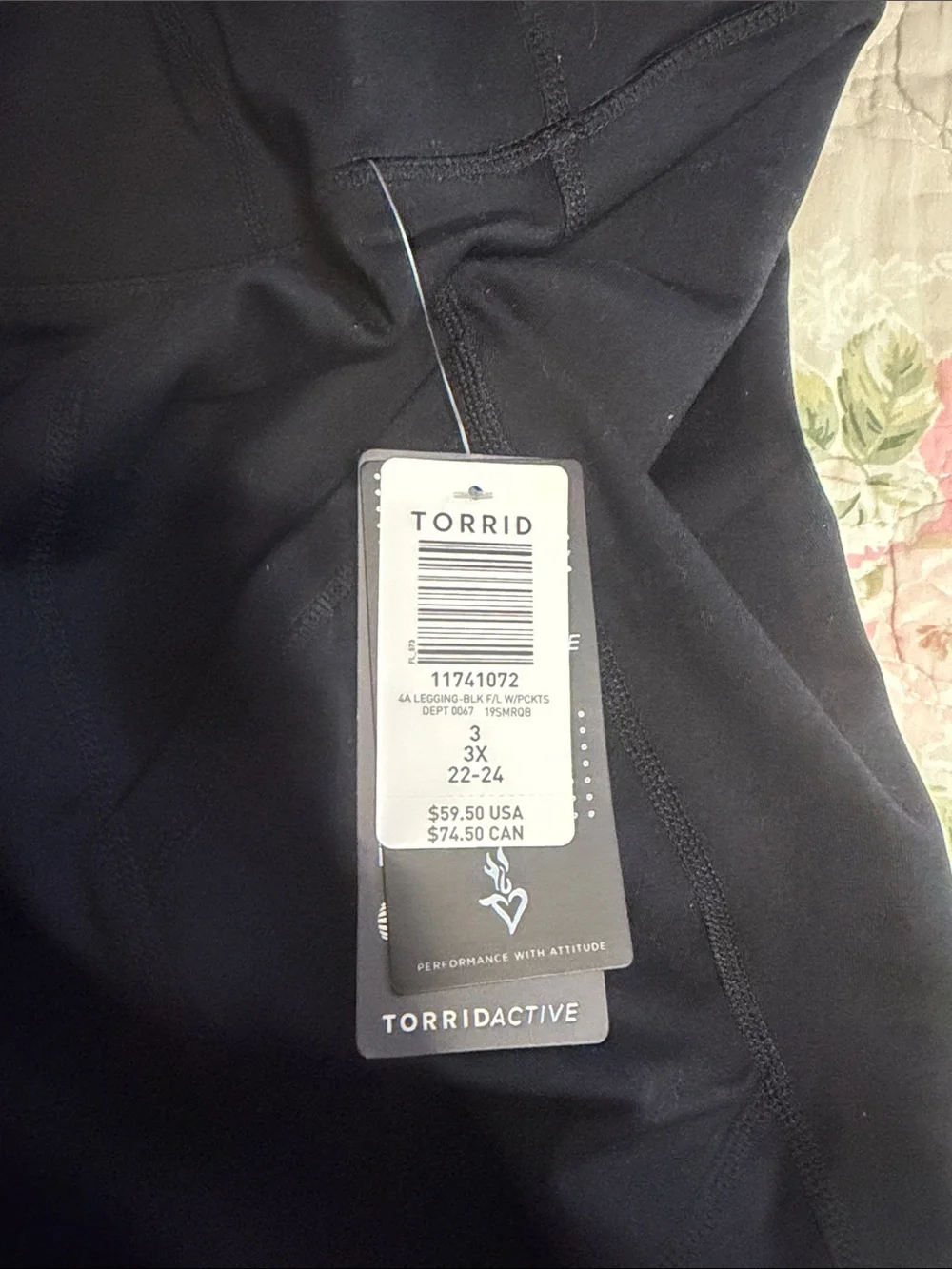 torrid Black Leggings with Side Pockets - Picture 3 of 6